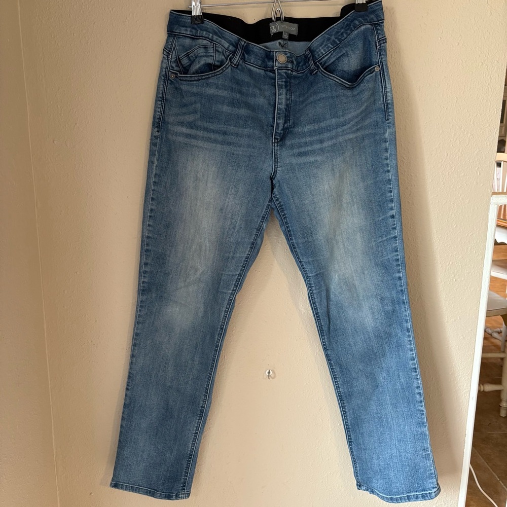 Wit & Wisdom “AB Solution” Girlfriend Jeans